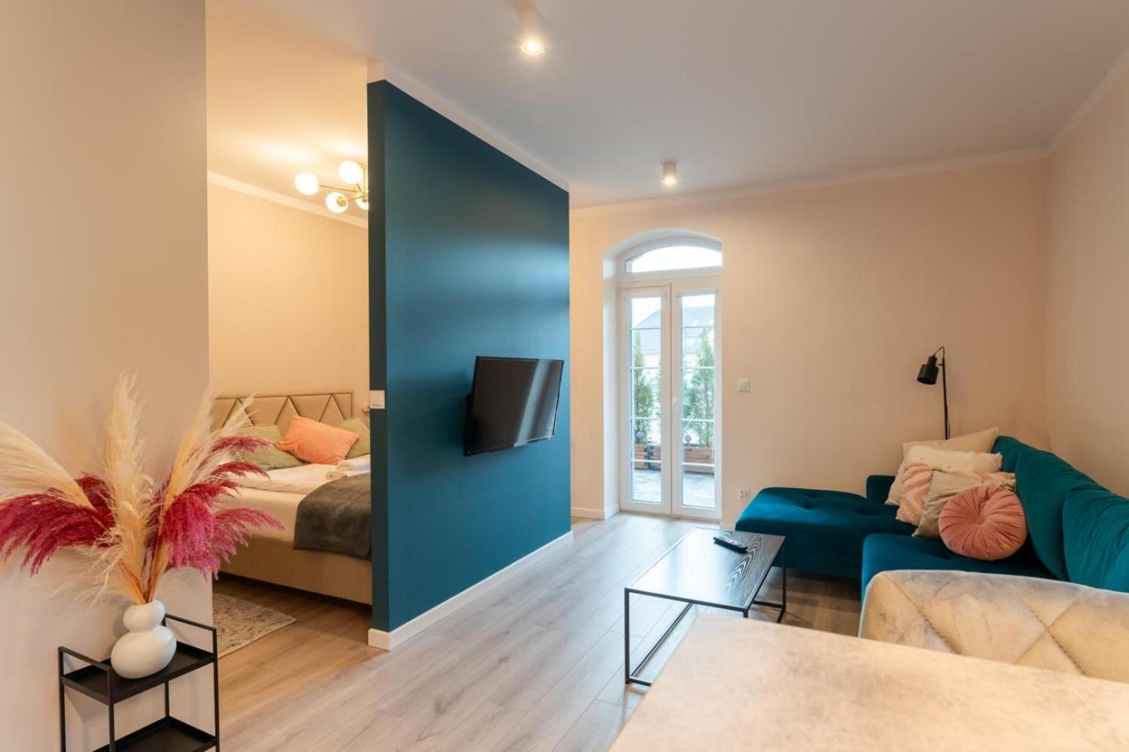 Apartament Smile - Z Prywatnym Monitorowanym Parkingiem By Spaceapart 耶莱尼亚古拉 外观 照片
