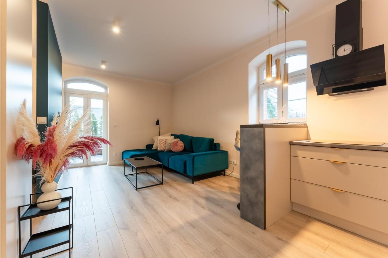 Apartament Smile - Z Prywatnym Monitorowanym Parkingiem By Spaceapart 耶莱尼亚古拉 外观 照片